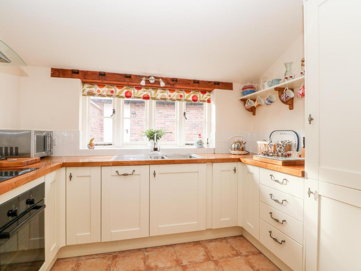 Chapel Cottage Tarporley Exterior photo